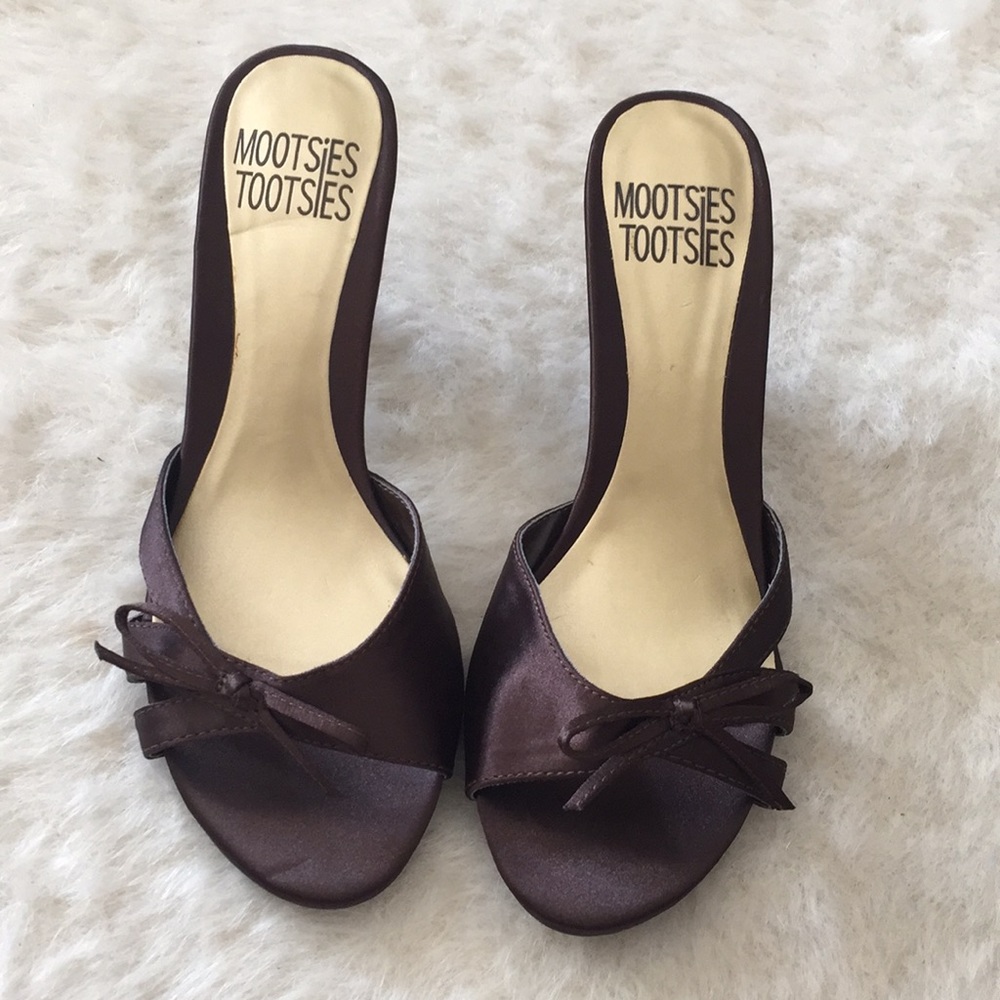 Mootsies Tootsies Kitten Heel